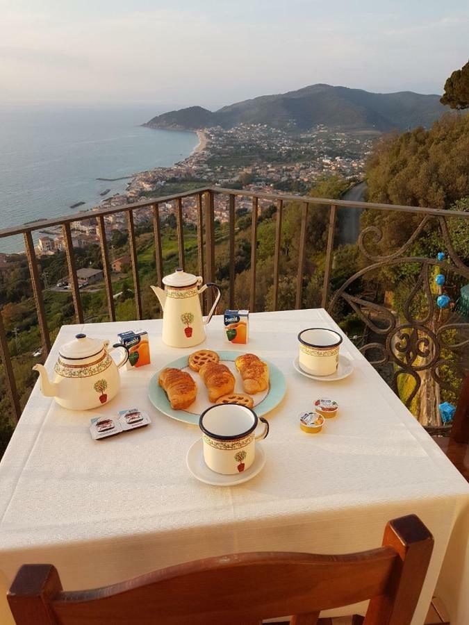 Bed and Breakfast Residenza Porta Di Mare à Castellabate Extérieur photo